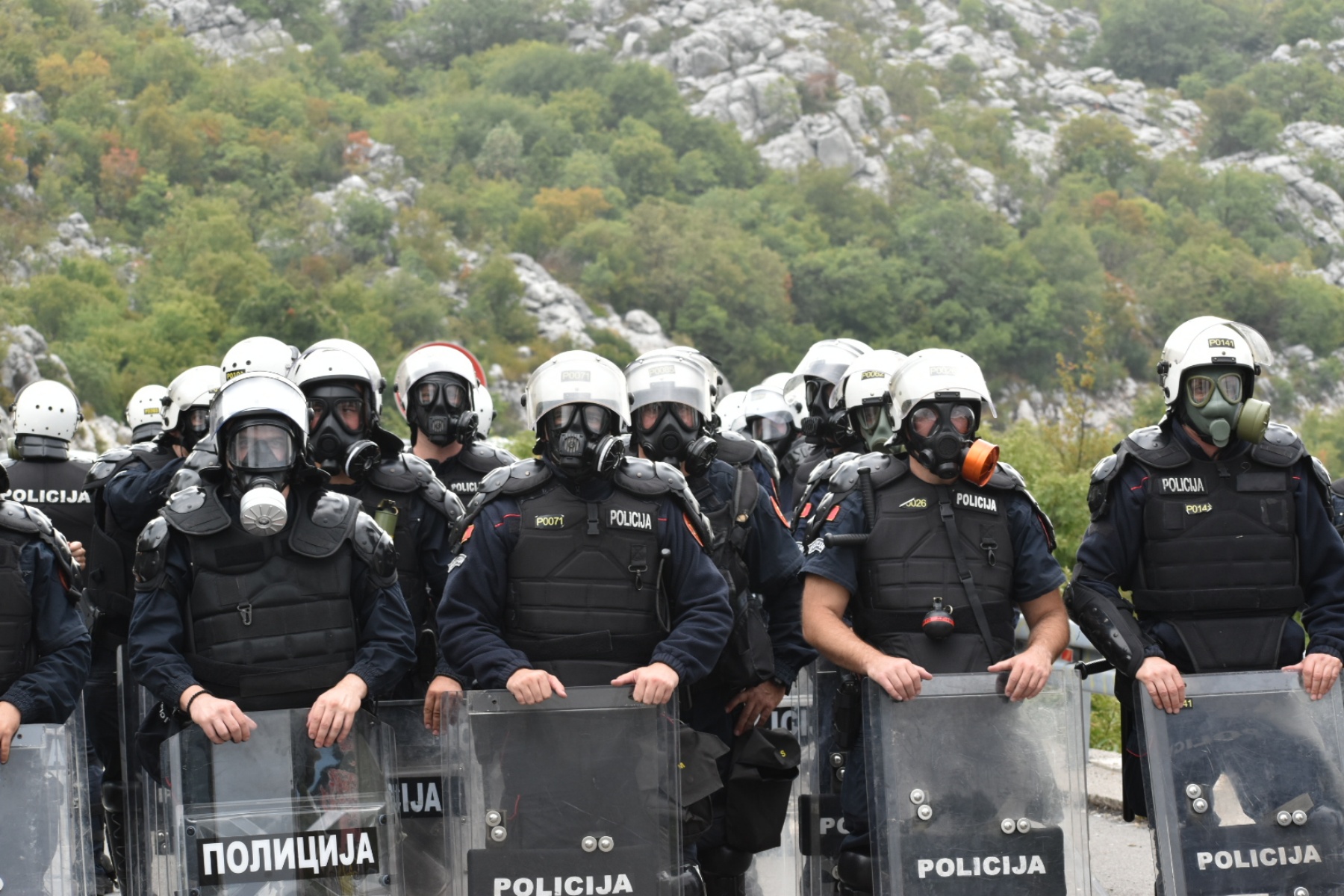 MEDOJEVIĆ: Policija je morala pohapsiti lica koja je ANB identifikovala kao organizatore, finansijere i izvršioce terorističkih akcija na Cetinju!
