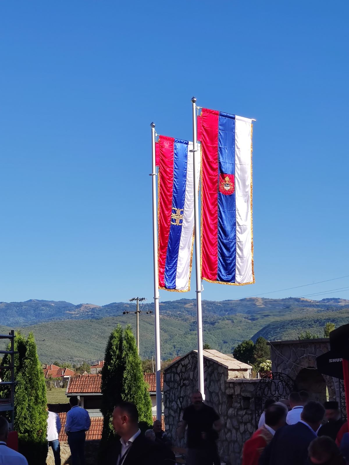 OTVORENO PISMO PREDSJEDNIKU SRBIJE „Srpskom narodu u Crnoj Gori prijeti nestajanje – tražimo zaštitu“