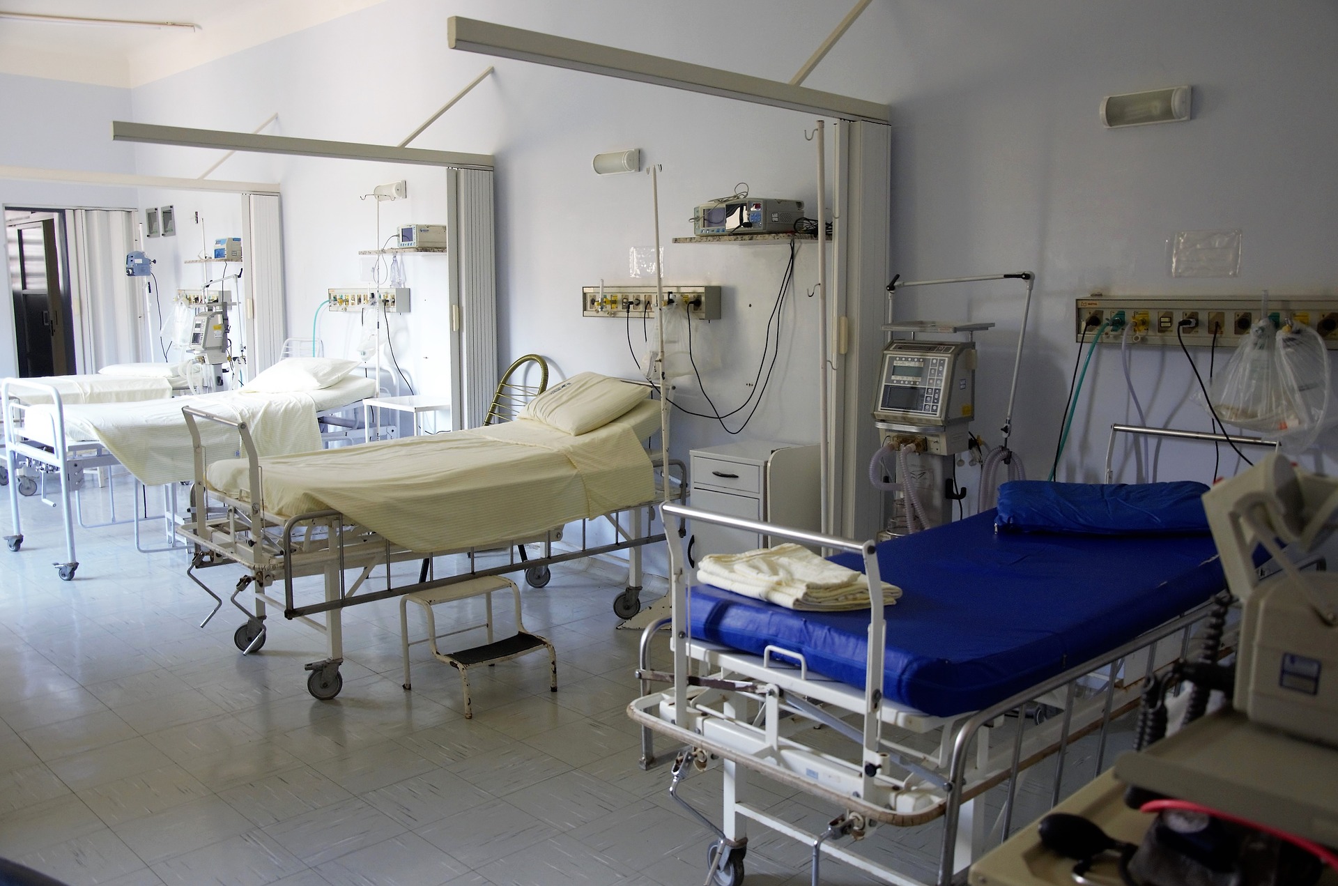 ZAPOSLENI ODBILI DA SE VAKCINIŠU Grčka suspenduje skoro 6.000 zdravstvenih radnika