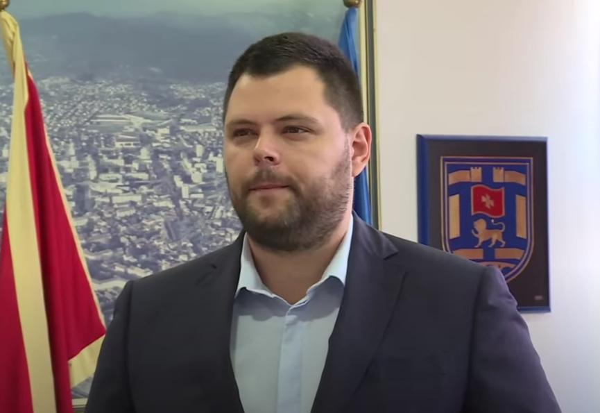 KOVAČEVIĆ: Dragan Radulović zaslužuje da mu se naša zajednica oduži
