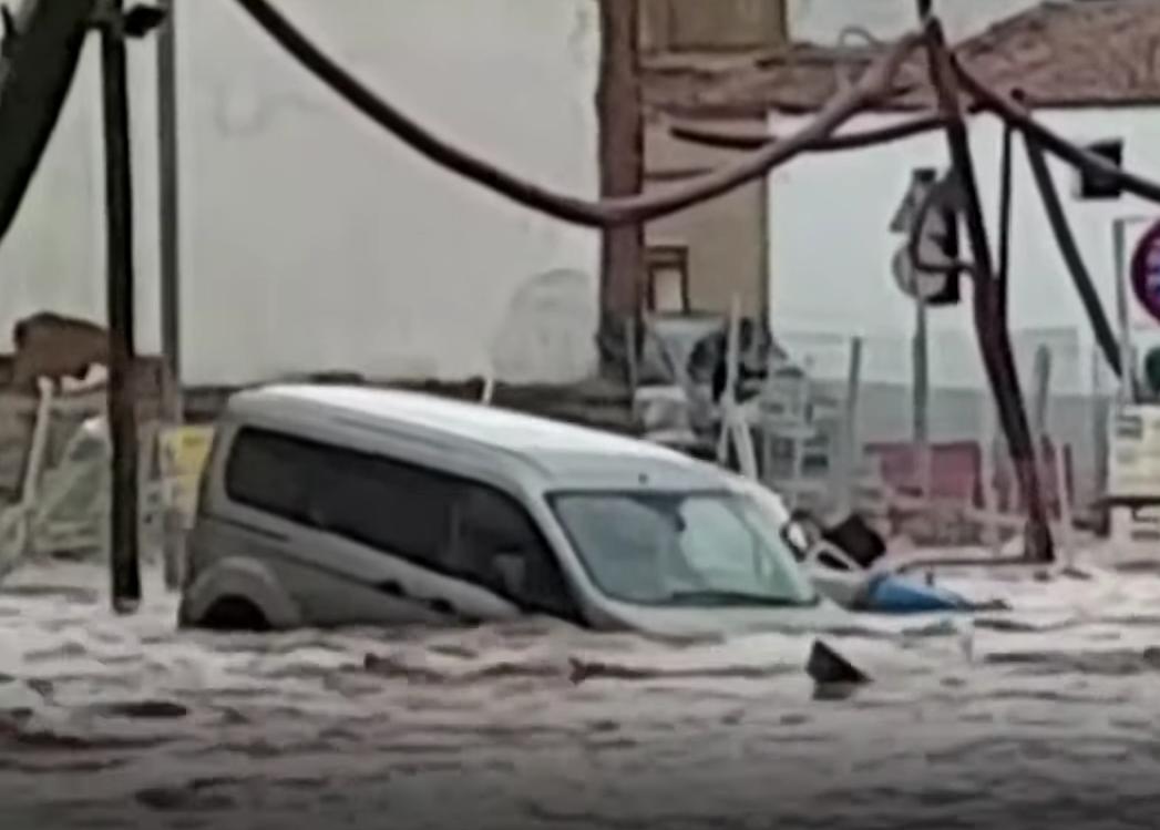TRAŽILI MEĐUNARODNU POMOĆ  Vanredna situacija u Pakistanu zbog višemjesečnih poplava