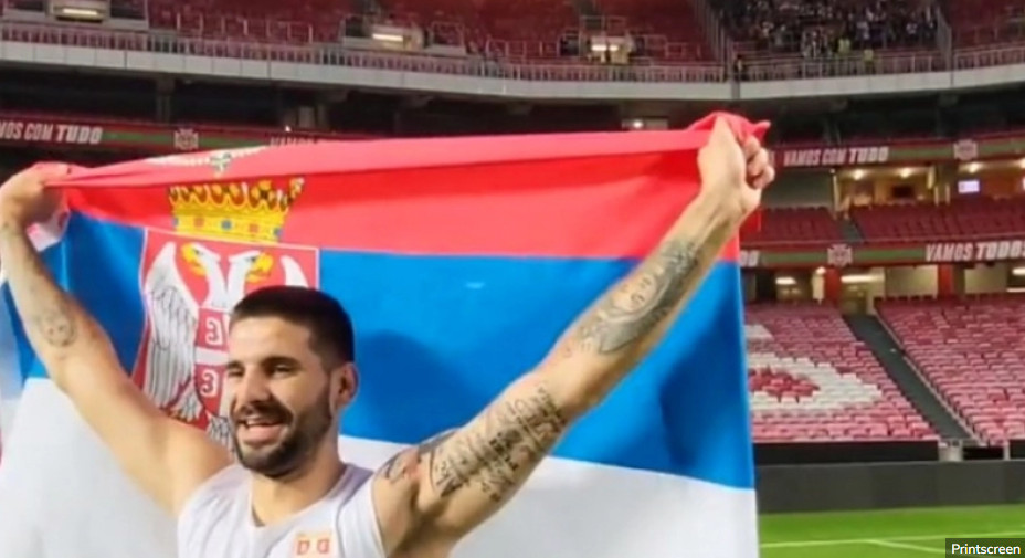 TRENUTAK ZA VJEČNOST Pogledajte slavlje navijača na stadionu posle Mitrovićevog gola! (VIDEO)