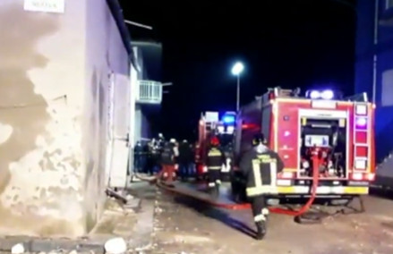 NEZAPAMĆENA TRAGEDIJA Srušila se zgrada u Italiji! (VIDEO)