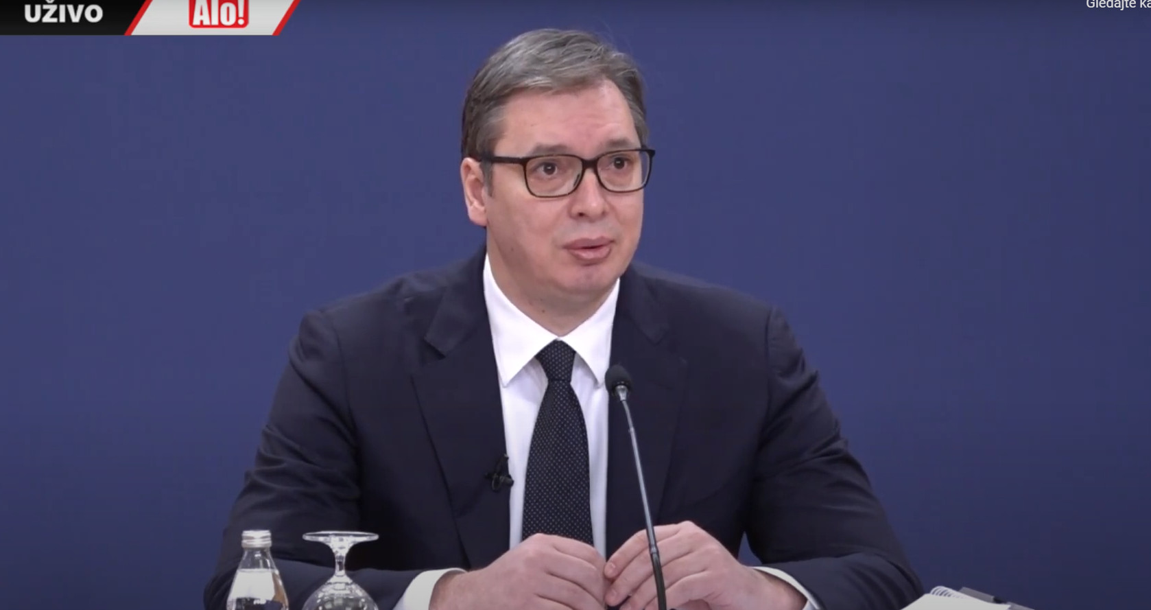 MANDIĆ: Vučić nema novca da pokloni kliniku Abazovićevom bratu