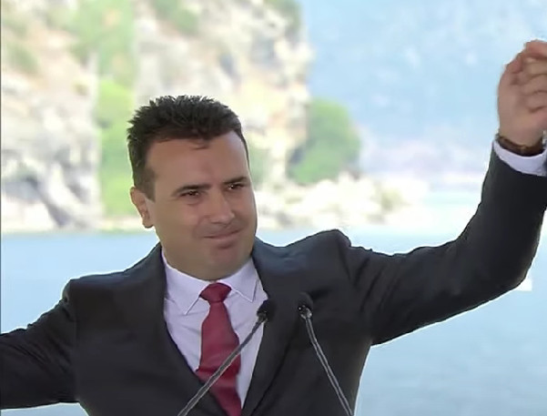 SADA JE ZVANIČNO Zoran Zaev podnio ostavku na mjesto premijera Sjeverne Makedonije