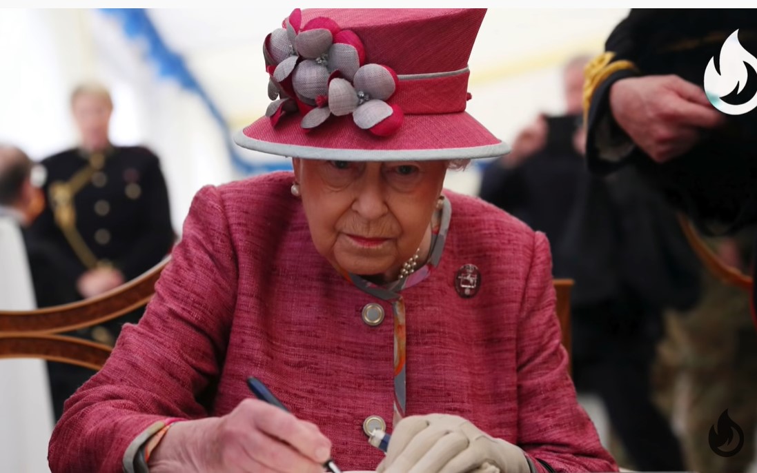 PANIKA NA DVORU Kraljica Elizabeta se nije pojavila na proslavi