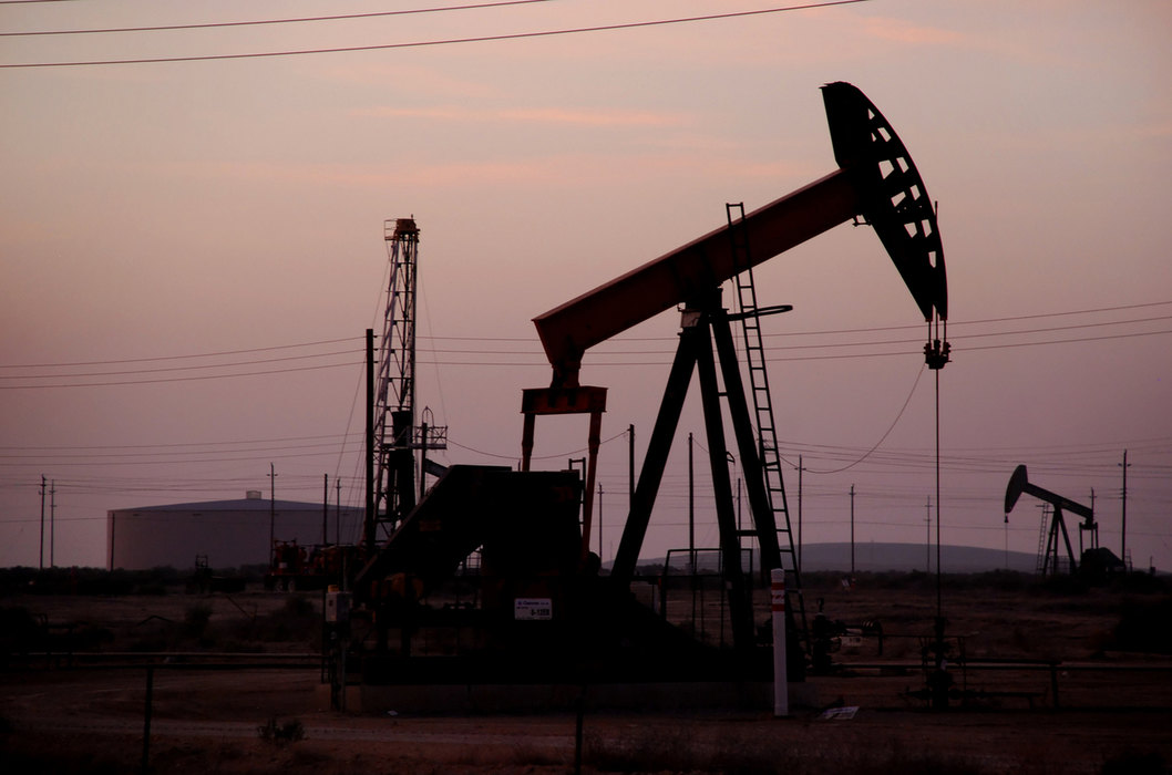NAKON VIŠENEDELJNOG RASTA Pad cijena nafte ispod 88 dolara