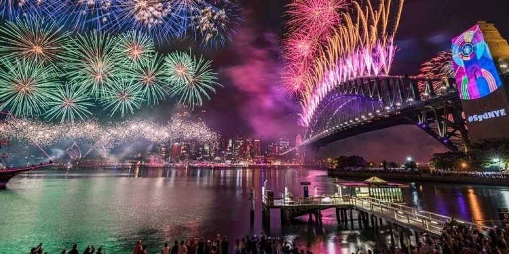 DOČEKANA NOVA GODINA Pogledajte spektakularan vatromet u Sidneju