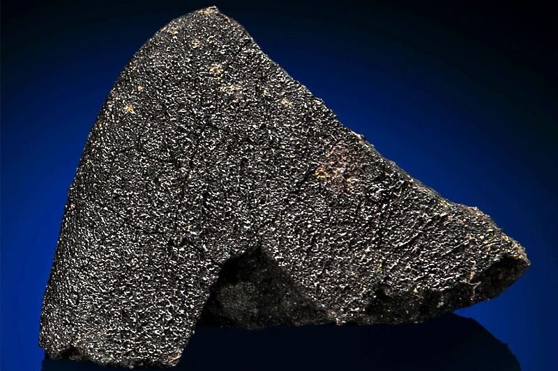 AUKCIJA U LONDONU Dijelovi meteorita koji je pao u Englesku prodani mnogo skuplje od zlata