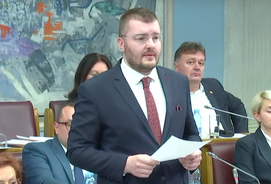 KOPRIVICA: Birački spisak nije očišćen jer je ministar MUP-a blizak Abazoviću