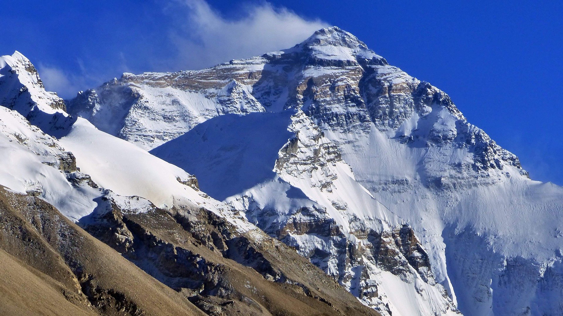 Najviši glečer na Mont Everestu se ubrzano topi zbog klime