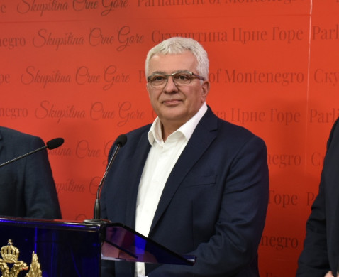 Mandić: Na pomolu mogućnost da se formira Vlada, pozivam Đukanovića da popričamo oko prošlosti i budućnosti