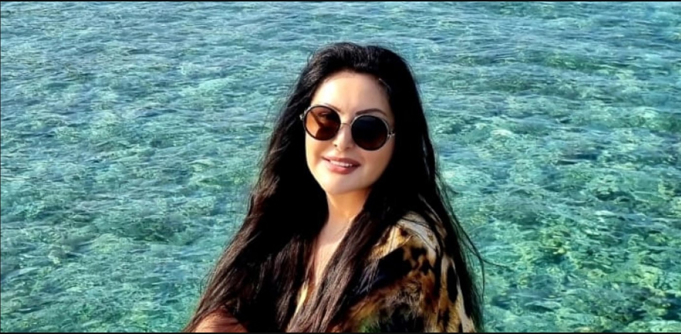 VIP TRETMAN ZA DRAGANU! Evo kako pjevačica uživa na Maldivima! (FOTO/VIDEO)