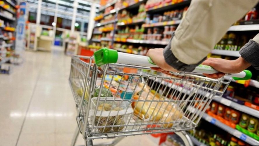 POTROŠAČKA PRAVA NEPOZNANICA Građani nezadovoljni uslugama provajdera i supermarketa