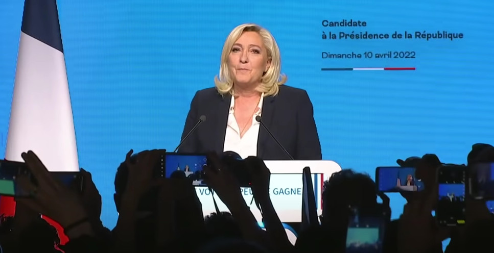 FRANCUSKA: Stariji birači većinski podržavaju Makrona, dok mladi većinski podržavaju Marin Le Pen