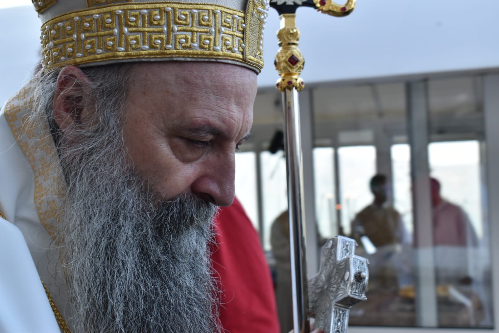 Patrijarh Porfirije će sjutra služiti liturgiju u Jasenovcu