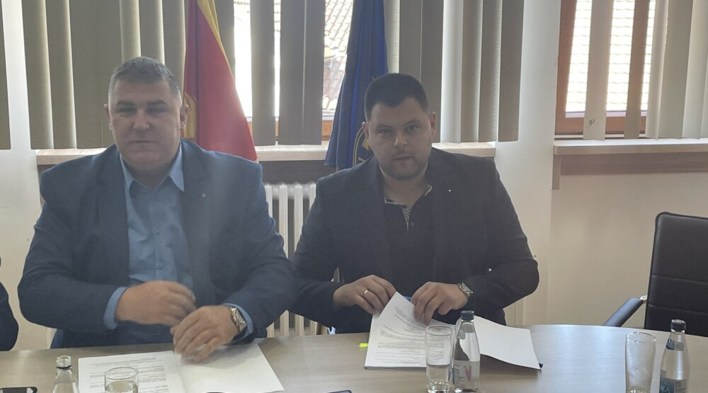 Gradonačelniku Kovačeviću prezentovan glavni projekat regulacije rijeke Gračanice u zoni mostova