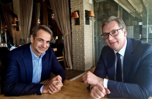 Vučić sa Micotakisom; „Gotovo bratski razgovor“