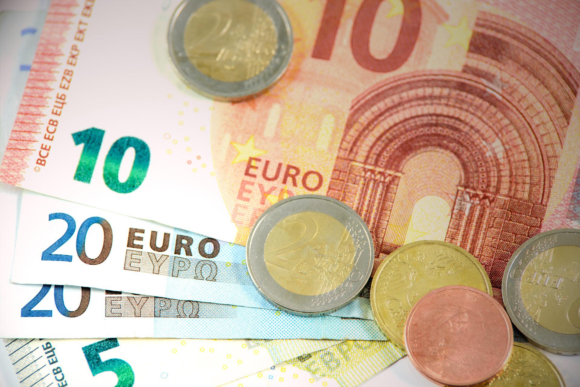 PODACI MONSTATA: Prosječna zarada u maju iznosila 710 eura