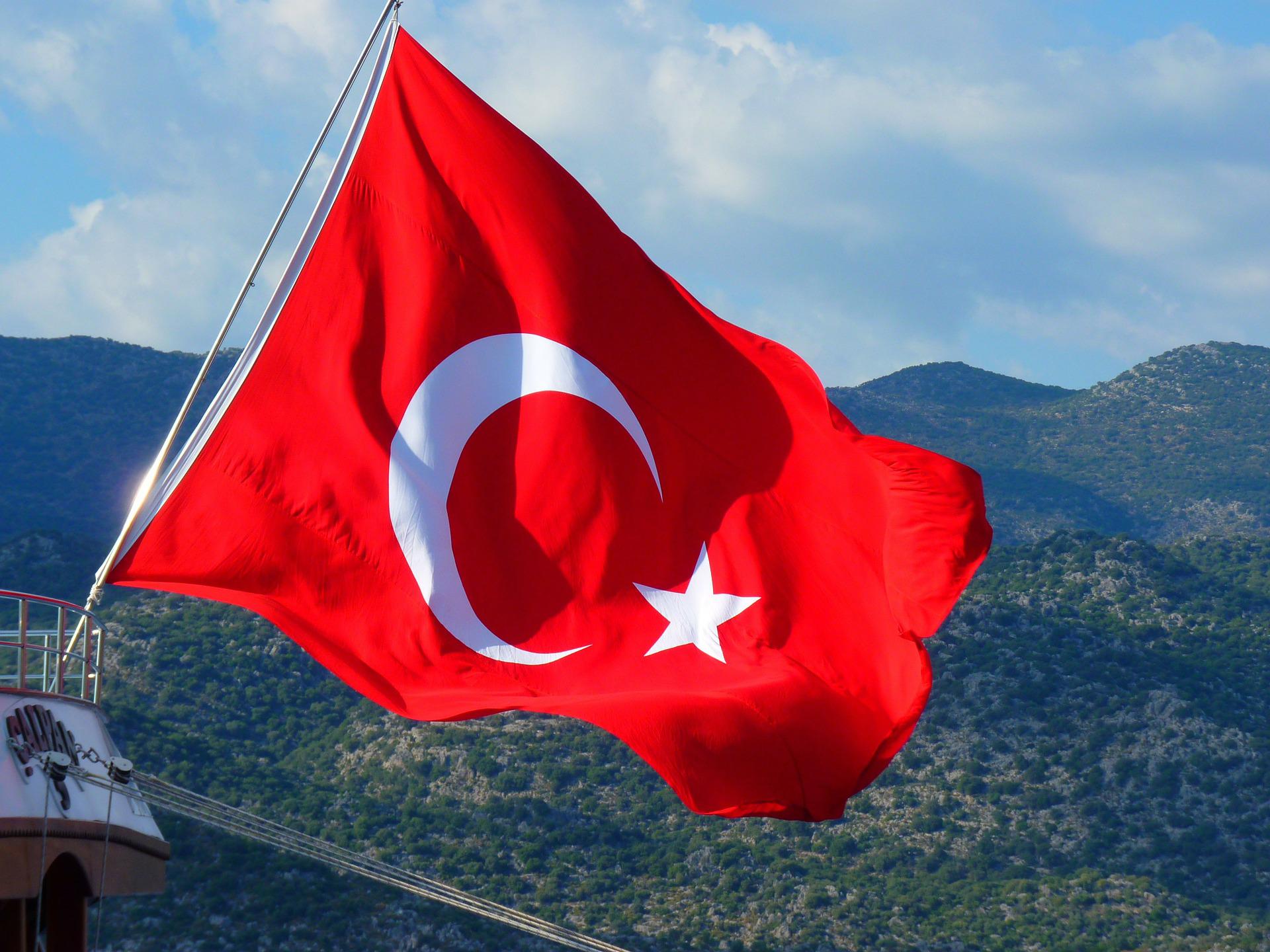TURSKA ODLUČILA: Blokiran pristup internet stranama VOA i DW