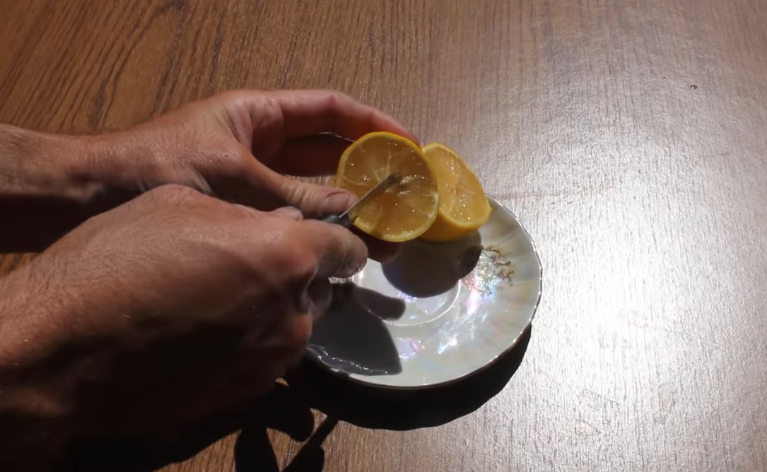 SKIDA KAMENAC I OSVEŽAVA KUĆU Evo kako možete upotrebiti koru od limuna
