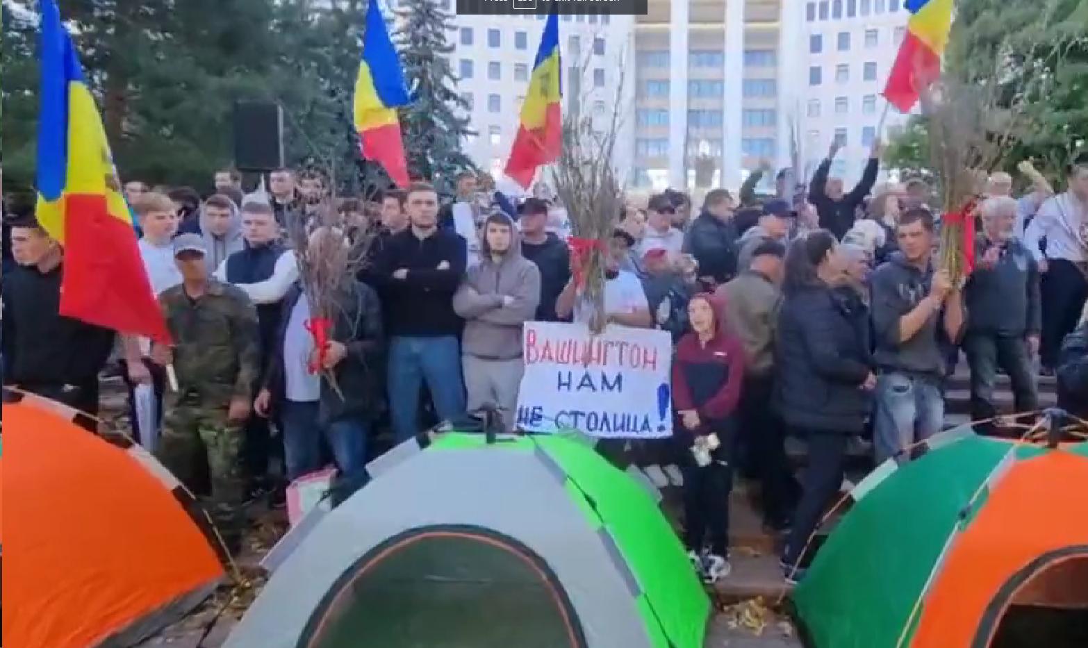 NOVI PROTESTI NA TLU EVROPE: Građani Moldavije izašli na ulice zbog inflacije i rasta cijena (VIDEO)