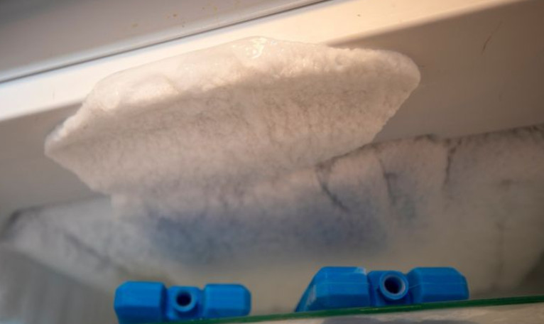 GENIJALNO RJEŠENJE: Evo kako da spriječite stvaranje leda u zamrzivaču