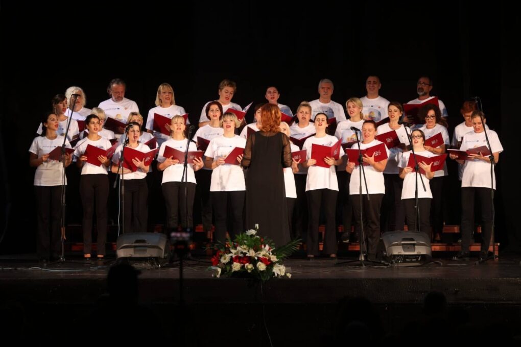 CENTAR ZA KULTURU BERANE: Održan koncert KIC pop hora iz Podgorice