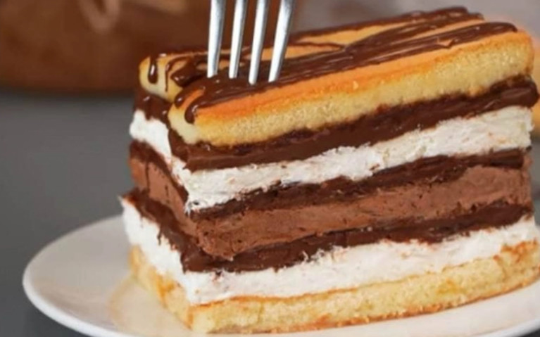 KREMASTA I BOGATA FANTAZIJA Nutela torta sa piškotama i bijelom čokoladom, izdašna i jednostavna