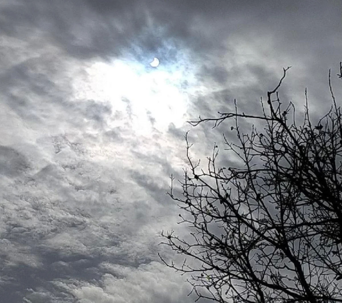 Prve fotografije pomračenja Sunca stigle iz Berana