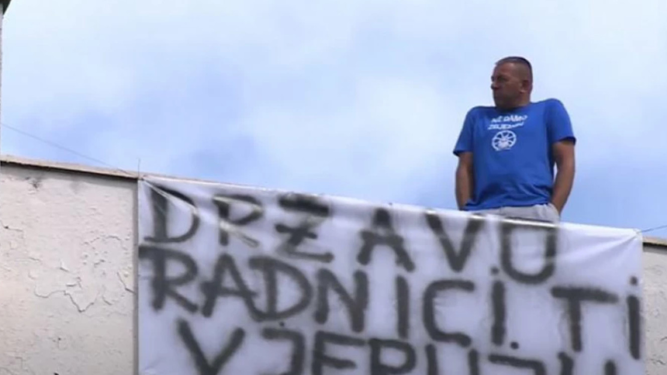 NE SMIRUJU SE TENZIJE: Pokrenut postupak protiv Miloševića zbog pretnji Spasojeviću
