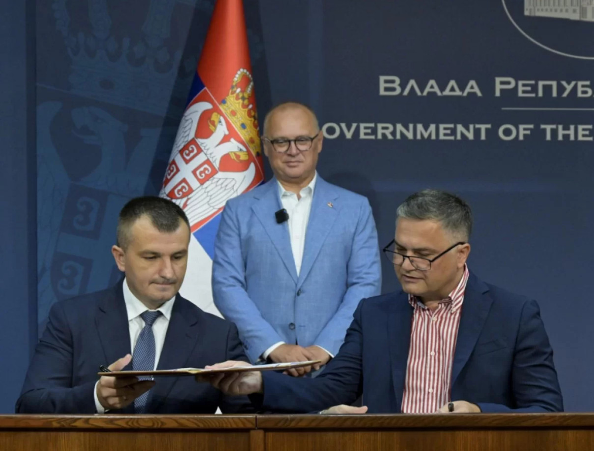 Potpisan Memorandum o saradnji Monteputa i Puteva Srbije