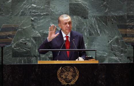 Erdoganu se u sjedištu UN pričinjavale LGBT zastave