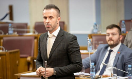 Bogdanović poslao poruku funkcionerima PES-a da podrže Milojka