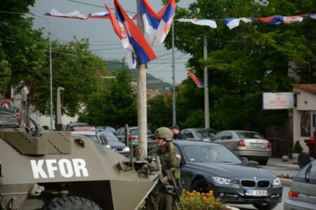NATO pakt šalje dodatne trupe na Kosovo i Metohiju