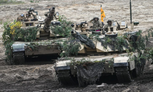 PRIJE ROKA Američki Abramsi stigli u Ukrajinu