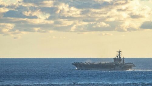 Američki nosač aviona USS Dvajt Ajzenhauer uplovio u Mediteran