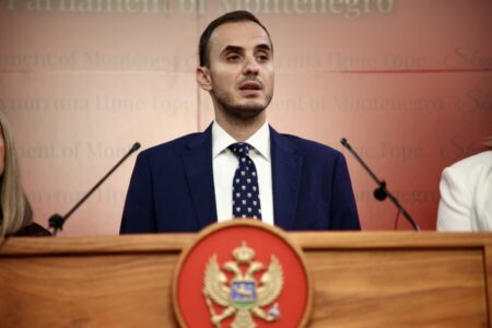 Spajić se sastao sa Lajčakom u kancelarijama Delegacije EU u Crnoj Gori