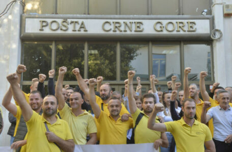 Menadžment Pošte CG nastavlja pregovore sa štrajkačima 6. oktobra