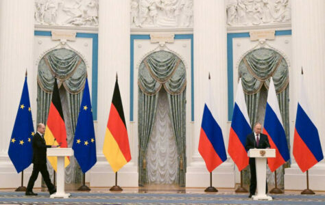 Šolc je na samitu G20 pozvao Putina da okonča sukob u Ukrajini