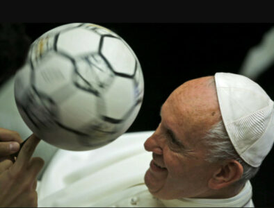 Papa Franjo imenovao najboljeg fudbalera svih vremena