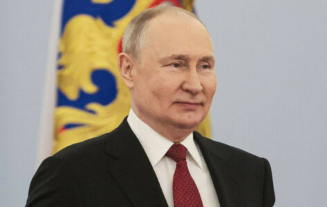 Putin uputio čestitku Vučiću i bratskom srpskom narodu