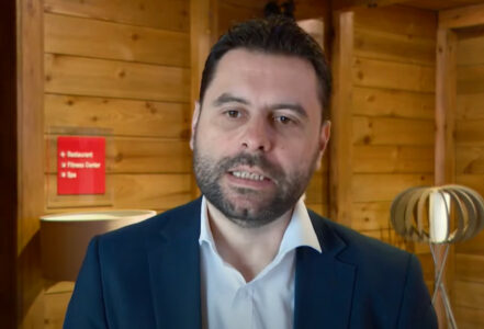 EKSKLUZIVNO SAZNAJEMO Milojko Spajić ignorantskim odnosom izaziva saobraćajni kolaps u Podgorici