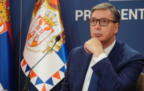 PRILIKE VIŠE NE ČEKAMO NEGO IH STVARAMO Vučić čestitao građanima Srbije Novu godinu