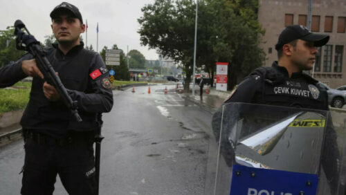 Napadač na ulicama Istanbula puna četiri sata ranjavao nožem slučajne prolaznike