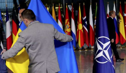 Stoltenberg zakazao savjetovanje u NATO pakt na zahtjev Kijeva