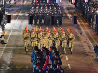 BEZ IJEDNOG INCIDENTA Dostojanstveno proslavljen Dan Republike Srpske (foto)