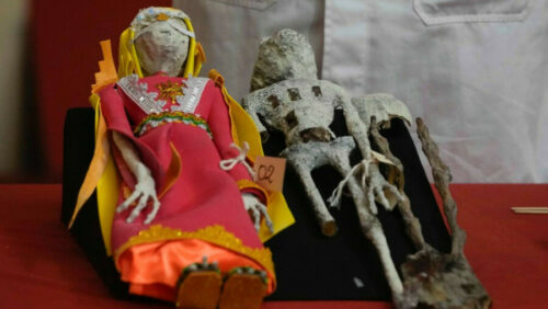 „Skeleti vanzemaljaca“ iz Perua su lutke napravljene od lijepka, papira i kostiju