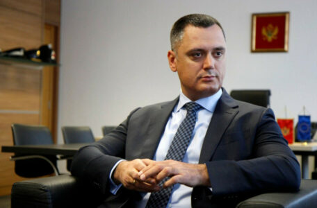 Ministar Milović razotkriven u namjeri da DPS sudijama produži mandat