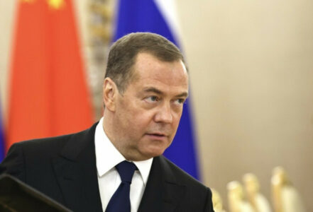EVO REŠENJA Medvedev predložio „formulu mira“ za rusko-ukrajinski sukob